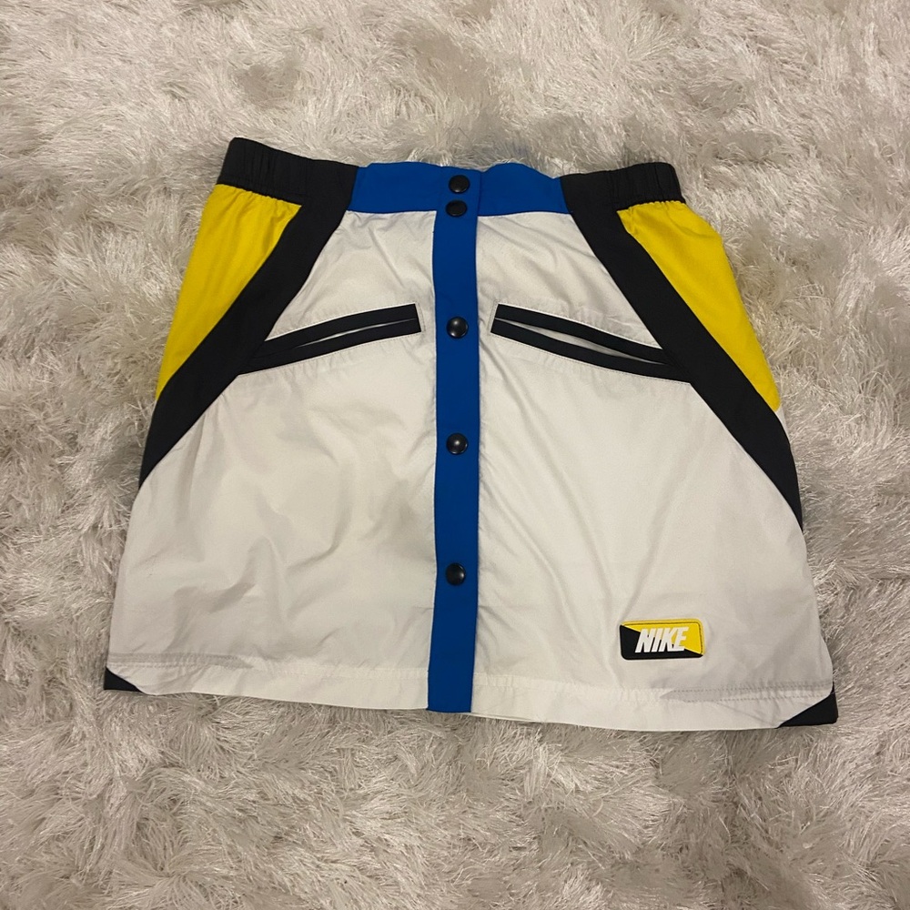 NIKE NSW Woven Retro Moto Mesh Lined Skirt Button Front WOMENS SIZE XSMALL